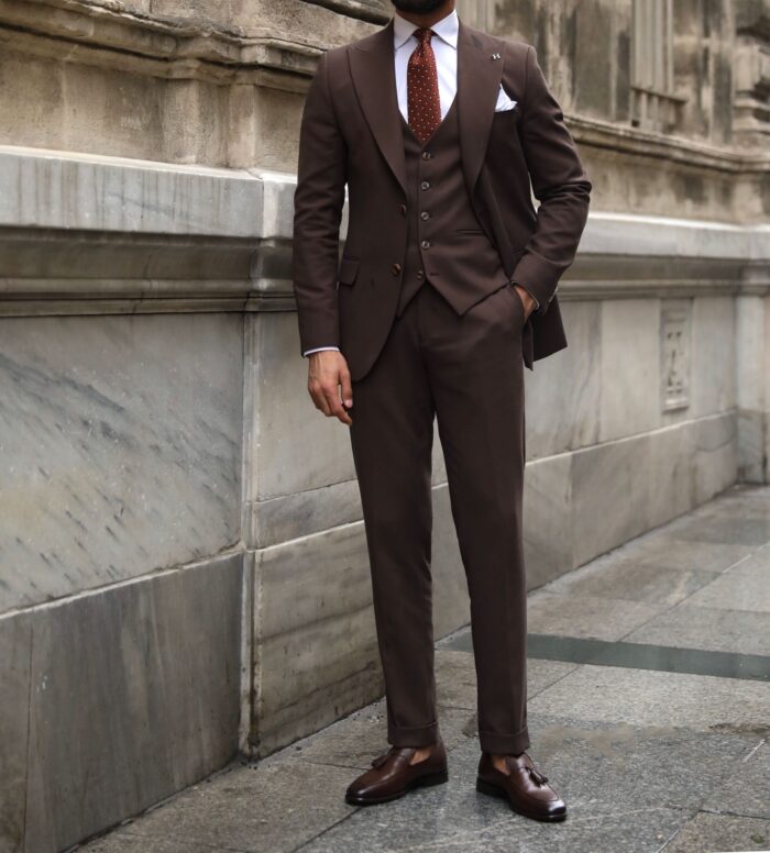Portobello Road <p>Slim fit chocolate brown men’s three piece suit with peak lapels</p>