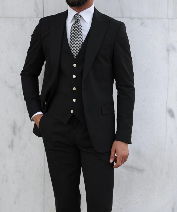 Groveland Court <p>Slim fit all black men’s three piece suit with peak lapels</p>