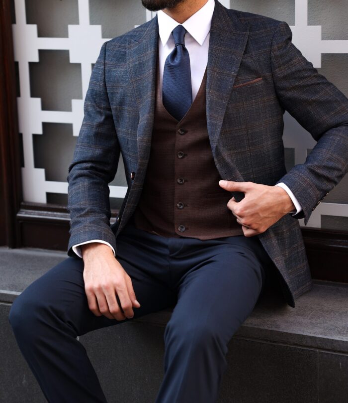 Jersey Terrace Slim fit dark blue and brown chequered mixed three piece men's suit with peak lapels