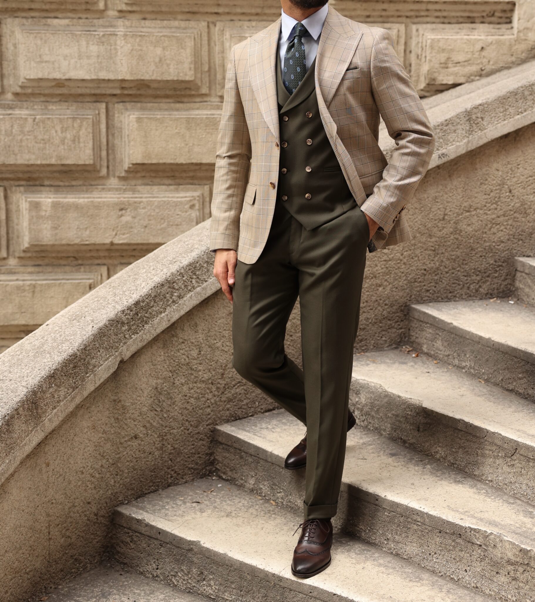 Fonthill Road Slim Fit Cream And Khaki Mixed Men's Three Piece Suit ...