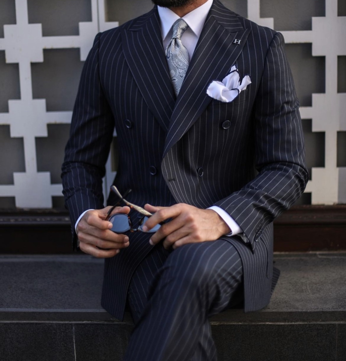 Striped double breasted navy blue suit in a polka dot purple tie! | Navy  blue suit, Blue suit, Double breasted