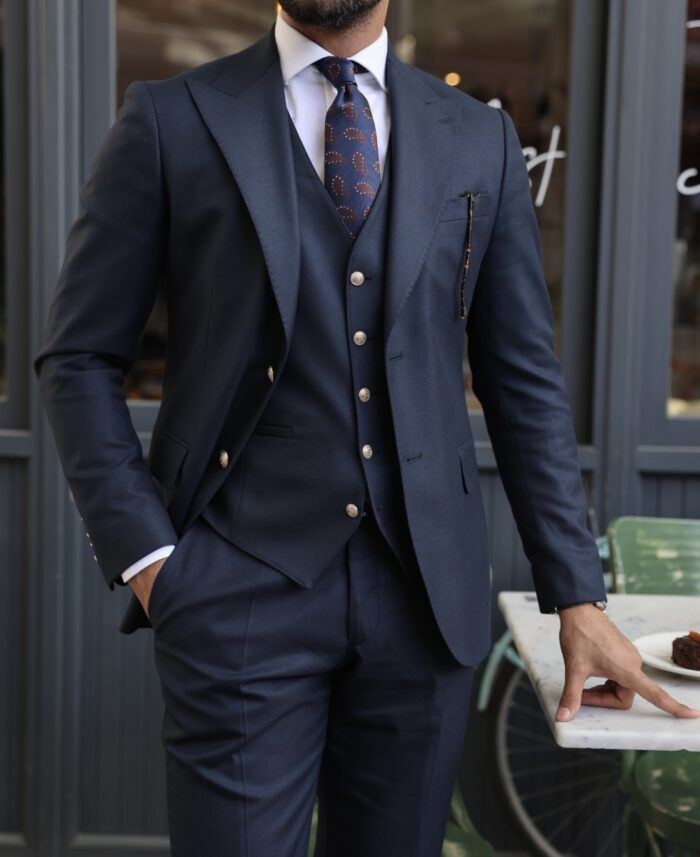 Lifters Close SLIM FIT DARK BLUE MEN’S THREE PIECE SUIT WITH DECORATIVE GOLD BUTTONS AND PEAK LAPELS