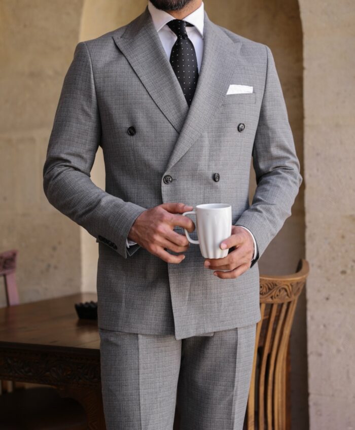West Wickham SLIM FIT  GREY  WITH SMALL SQUARED CHECKED DOUBLE BREASTED MEN’S SUIT WITH PEAK LAPELS