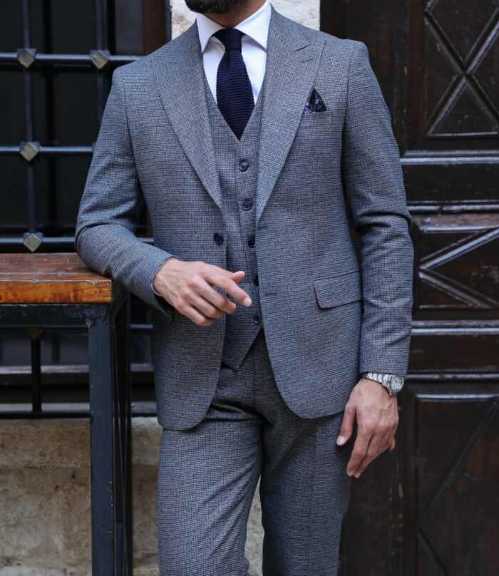 Fitters End Slim fit grey and navy mix checked men's three piece suit with peak lapels