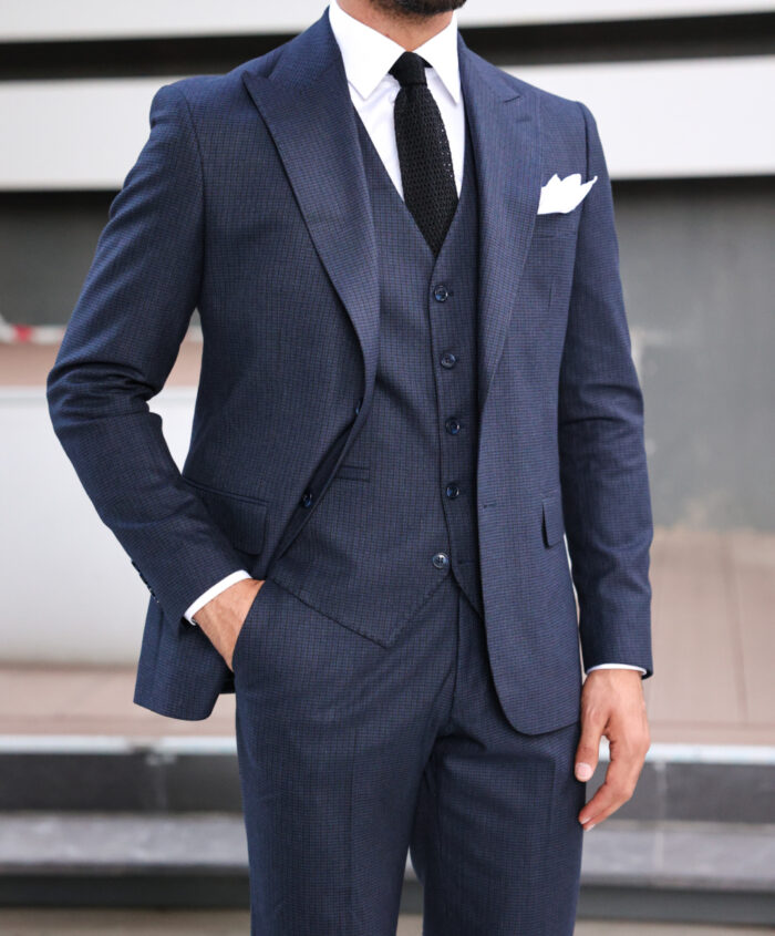 Jitters End Slim fit dark blue men’s three piece suit with peak lapels