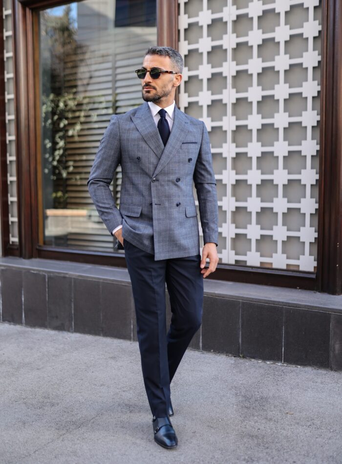 Lees Place Slim fit navy paired with navy trousers mixed double breasted men’s suit with peak lapels